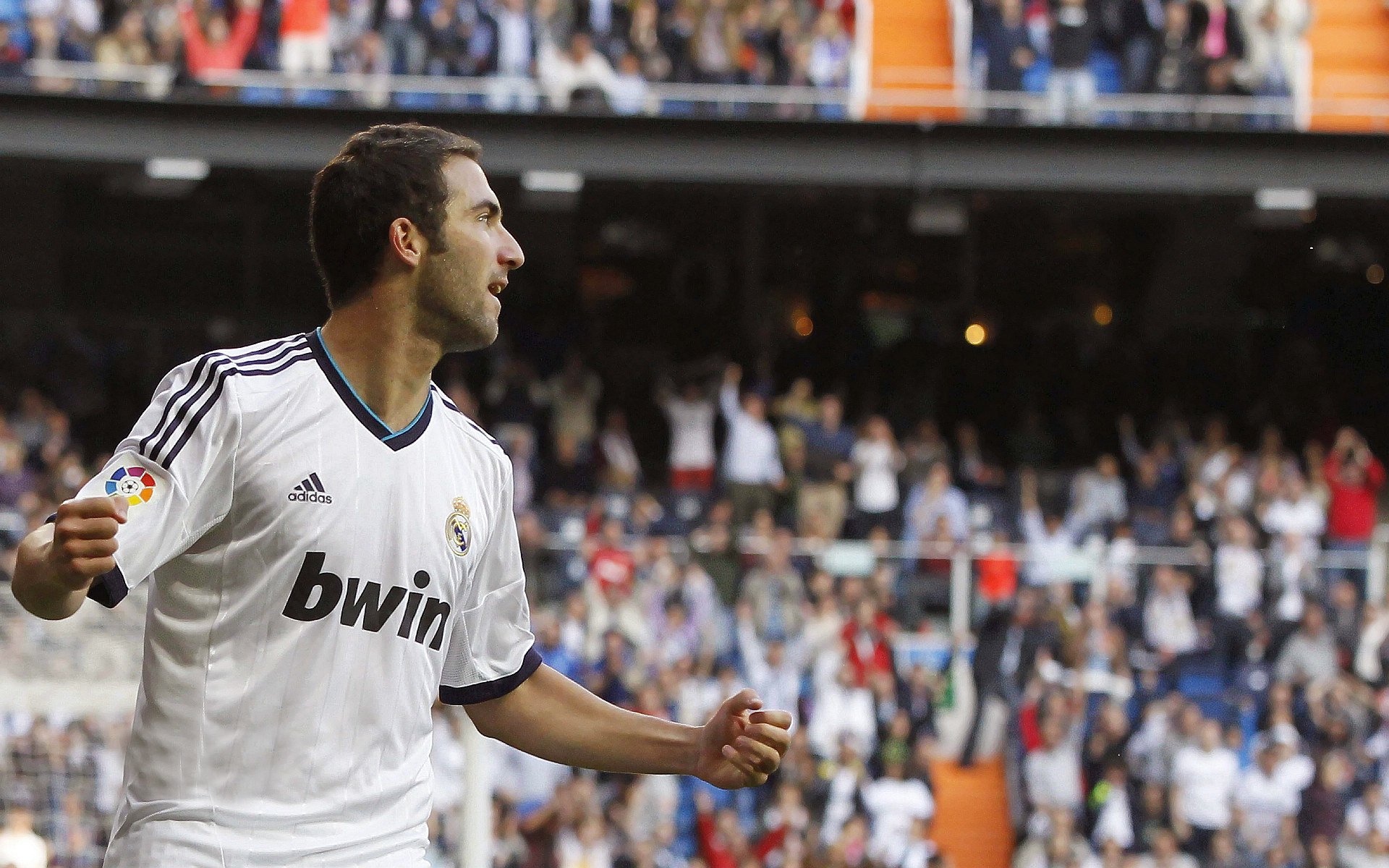 外援引入标准缺乏统一规范,外援制度